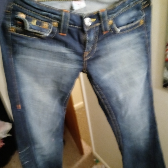 Clothes. - Picture 16 of 16